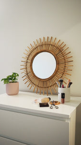 24" Round Sun Rattan Circular Accent Mirror